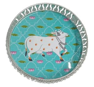 Plateau mural décoratif en métal artisanal Pichwai Cow, à suspendre - Product Image 2