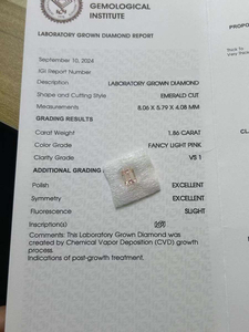 Diamant fantaisie rose taille émeraude de 1,86 ct, certifié IGI, clarté VVS2, cultivé en laboratoire CVD, pour la vente en gros de bijoux - Product Image 5