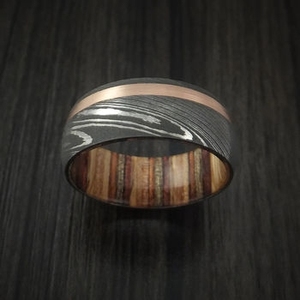 Bague pour homme en acier Damas forgé à la main, large alliance avec motif grain de bois superposé, bijoux artisanaux en gros - Product Image 3