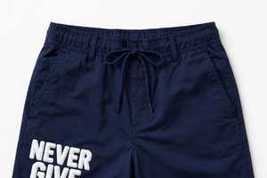 Shorts décontractés pour hommes en polyester respirant avec imprimé en relief « Never Give Up », taille mi-haute à cordon de serrage - Product Image 5