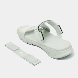 Sandalias Gris Musgo de Secado Rápido con Punta Abierta, Parche de Goma con Logotipo SH, Nueva Llegada - Product Image 1