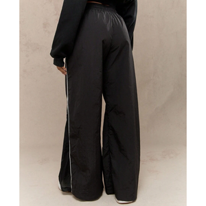 Pantalon de survêtement droit en polyester/coton, nouvelle conception, avec bordure blanche, taille élastique, léger, en molleton, pour la gym, le sport et le yoga. - Product Image 4