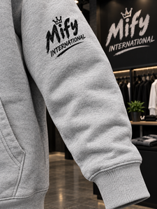 Nouveau Sweat à Capuche Premium Gris Délavé 2026 avec Logo Graphique Blanc Imprimé et Poche Kangourou – Sweat Personnalisé pour Homme - Product Image 5