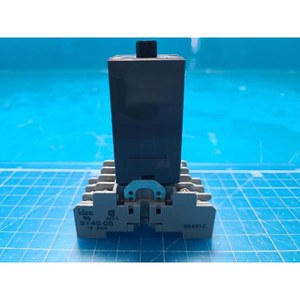 Módulo de Relé Temporizador Electrónico IDEC SY4S-05 + GT5Y-2SN, Usado como Pieza de Repuesto para Equipos Semiconductores Antiguos - Product Image 2