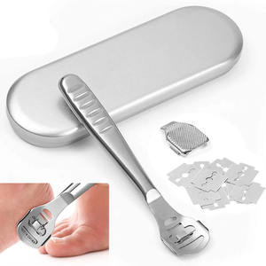 Râpe à pieds en acier inoxydable pour éliminer les peaux mortes, outil de pédicure, planche à frotter les pieds, couteau à callosités - Product Image 2