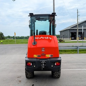 Cargadora de ruedas Kubota R640 con motor diésel de 64.3 HP y potente rendimiento de elevación hidráulica a un precio competitivo - Product Image 3