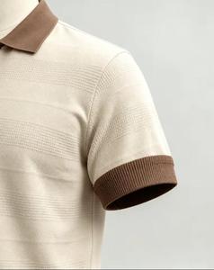 Camiseta de Punto de Manga Corta con Cuello Redondo para Hombre, Corte Regular, Color Sólido, Ribete en Contraste, Estilo Casual Elegante, Poliéster Antiarrugas, 320g - Product Image 4