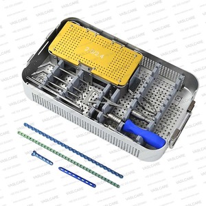 Kit de formation pratique en suture cutanée médicale ORL, manuel de suture chirurgicale, porte-aiguille et ciseaux en acier inoxydable allemand, outils CE - Product Image 1