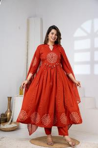 Elegant Red Anarkali <b>Suit</b> for <b>Women</b> with Dupatta Printed Ethnic Kurta Set for Festive and <b>Wedding</b> Wear - Product Image 4