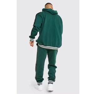 Ensemble de survêtement vert à capuche pour homme, manches longues, couleur unie, sweat-shirt et pantalon décontractés avec poches latérales, idéal pour l'automne - Product Image 3