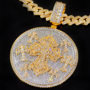 Collar con Colgante de Perro Estilo Hip Hop, Chapado en Oro de 14K, Certificado, con Micro Pavé de Moissanita, Joyería Unisex - Product Image 1