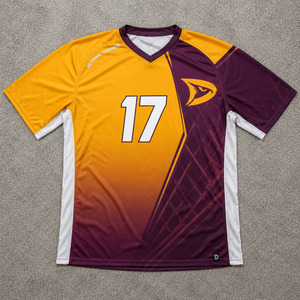 เสื้อทีมอัลติเมทดิสก์แบบกำหนดเอง เสื้อแข่งอัลติเมทดิสก์ โพลีเอสเตอร์น้ำหนักเบาพิมพ์ลายแบบระเหิด แห้งเร็ว ระบายอากาศได้ดี - Product Image 1