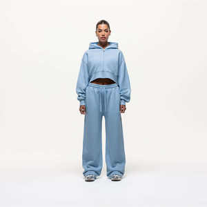 Conjunto Deportivo Premium de 2 Piezas para Mujer, Estilo Vintage Lavado, Color Azul Polvo, Sudadera con Capucha y Pantalones Deportivos Transpirables, para Gimnasio y Uso Diario - Product Image 6