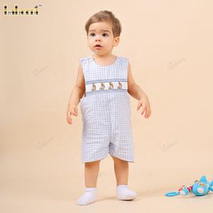 Babeeni Lapin de Pâques d'été smocké Bébé Garçons Barboteuses de luxe Spandex/Cotton OEM ODM Bouton de broderie personnalisé fait à la main - Product Image 6