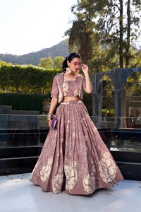 Lehenga Choli longue à imprimé floral pour femme, en mélange de soie Tussar et coton, taille naturelle, évasé, pour mariage et fête traditionnels - Product Image 4