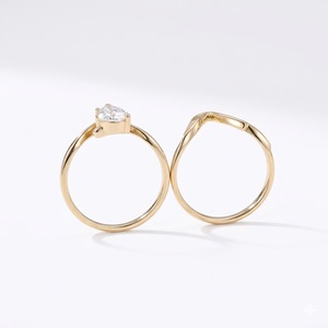 Bague de fiançailles en or rose massif 18 carats avec diamant de laboratoire motif feuille et alliance assortie, bague en diamant motif tulipe - Product Image 2