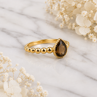 Bague Classique pour Femme en Argent Sterling 925 Massif Plaqué Or Jaune avec Quartz Fumé Serti en Bézel et Bande Perlée, Pierre Précieuse Poire 5x7 mm