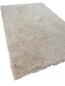 High Pile Beige Silk Rug: Soft Plush Modern Floor Carpet - Product Image 1