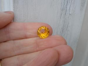 พลอยซิทรินสีทองทรงกลมขนาด 12 มม. แบบเหลี่ยมเพชรพลอยธรรมชาติ สำหรับงานฝีมือ เครื่องประดับ และของขวัญ - Product Image 4