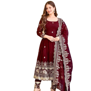 Robe Anarkali / Kurti / Salwar Kameez de créateur, style col rond, pour femmes ou filles, prix bas, meilleure qualité, spéciale pour les mariages et les cérémonies. - Product Image 1