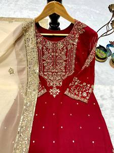 DESIGNER GEORGETTE REAL <b>MIRROR</b> CODING SEQUENCE EMBROIDERY WORK TOP SHARARA DUPATTA MAROON MODERN HIGH QUALITY CASUAL OUTDOOR - Product Image 5