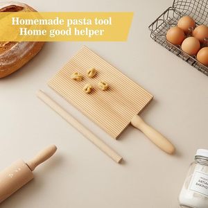 Utensilios clásicos para pasta, utensilios tradicionales para pasta, utensilios artesanales para pasta, utensilios ecológicos para pasta, utensilios sostenibles para pasta - Product Image 3