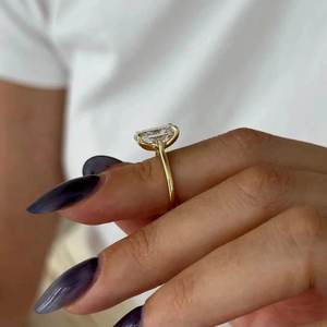 แหวนเพชรทรงยาว 4 กะรัต เพชรเพาะเลี้ยงในห้องปฏิบัติการ สำหรับหมั้น แต่งงาน ขอแต่งงาน ของขวัญ แหวนทอง 14k กำลังเป็นที่นิยม ได้รับการรับรองจาก IGI - Product Image 5