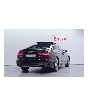 Audi A6 45 TFSI Quattro Premium 2023, 20,134 km, Volante a la Izquierda, Asientos de Cuero, Cámara Trasera - Product Image 2