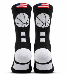 Chaussettes athlétiques unisexes à contraste dynamique talon-orteil, vente en gros, chaussettes de basketball athlétiques noires et blanches personnalisées, usine - Product Image 5