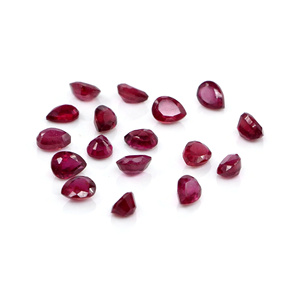 Rubíes naturales de Bangkok calibrados en forma de pera de 4x5 mm, piedra preciosa de rubí facetada natural suelta para la fabricación de joyas, lista para usar. - Product Image 4