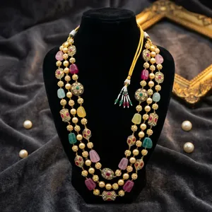 Conjunto de collar de 3 capas con cuentas de perlas multicolor, joyería nupcial india, aretes para mujer - Product Image 1