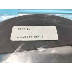 2 Plaques d'insertion Eaton 17126830, Graphite Shield - Équipements et pièces semi-conducteurs d'occasion fiables à l'échelle mondiale chez - Product Image 1