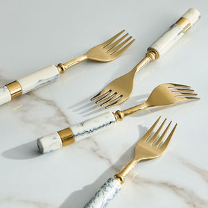 Ensemble de fourchettes en métal doré à prix de gros pour mariage et restaurant - Product Image 6