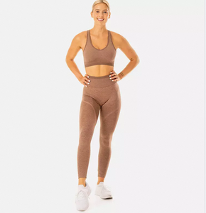 Soutien-gorge de sport respirant sans couture pour femme, avec logo frontal, haute qualité, idéal pour le yoga, la gym et l'entraînement – Vente en gros - Product Image 6