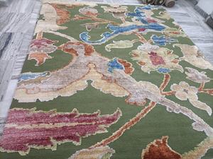 Alfombra de área de transición Indo nepalí elegante y moderna, alfombra Floral de óxido verde, diseño tejido hecho a mano, respaldo de látex, Material de algodón - Product Image 2