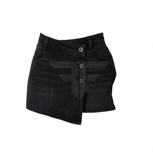Shorts en jean déchirés pour femme, coupe droite, respirants, écologiques, style décontracté, tendance - Product Image 1
