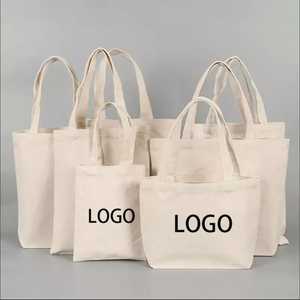 Sacs fourre-tout 100 % coton naturel, durables et légers pour les courses quotidiennes, les voyages et les cadeaux, avec logo et taille personnalisés - Product Image 1