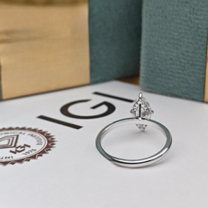 Elegante Anillo de Compromiso con Diamante Cultivado en Laboratorio, Corte Marquesa, para Mujer, Certificado IGI, Oro de 14K, Joyería de Lujo para Boda, Regalo - Product Image 3