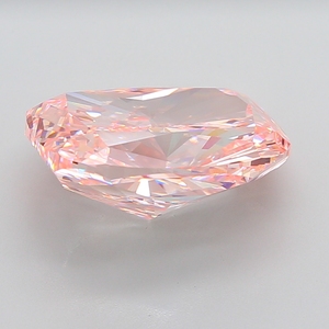 เพชรสีส้มชมพูสดใส หรูหรา โดดเด่น ผลิตในห้องปฏิบัติการ ได้รับการรับรองจาก IGI ความสะอาดระดับ VVS2 รูปทรงมาสเตอร์คัท คุชชั่น เรเดียนท์ - Product Image 3