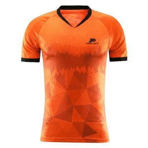 เสื้อฟุตบอลทีมชายแบบสั่งทำพิเศษ แห้งเร็ว ระบายอากาศดี แขนสั้น คอวี โพลีเอสเตอร์ 100% พิมพ์ลายแบบรีดร้อน สำหรับโรงเรียน - Product Image 1