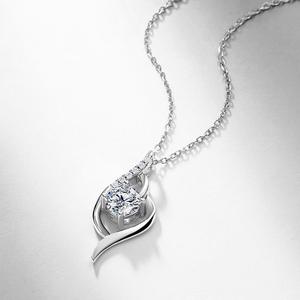 ผู้ผลิตเครื่องประดับเพชรคุณภาพสูง เพชรเลี้ยงในห้องปฏิบัติการ เงินแท้ 925 ทองคำแท้ 14K จี้เพชรทรงกลมรูปหยดน้ำ สร้อยคอสำหรับเธอ - Product Image 3