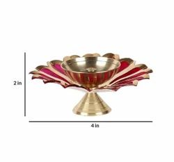 Portavelas artístico de metal para decoración de hogares de lujo, elegante y noble, exportaciones indias de Uttar Pradesh, grande, con acabado dorado. - Product Image 4