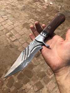 Cuchillo de caza hecho a mano de acero de Damasco, hoja de punta caída, mango de madera, funda de cuero personalizada, grosor de 0.6mm - Product Image 6