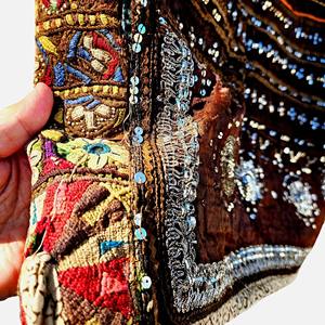 Chaleco Afgano Gris Carbón para Hombre con Bordado Tradicional de Espejos y Detalles de Monedas, Chaleco Tribal Kuchi para Festivales Culturales - Product Image 2