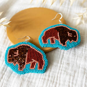 Boucles d'oreilles brodées à la main, boucles d'oreilles personnalisées multi-perles, bijoux de fête pour femmes au meilleur prix, boucles d'oreilles perlées - Product Image 4