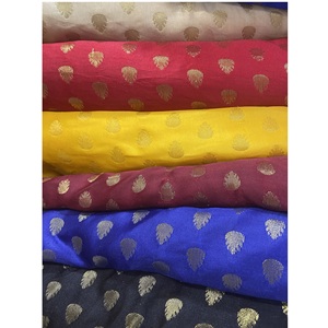 Tissu brocart en nylon 100% teignable |   Textile tissé Jacquard Butti |   Tissu à motif floral métallique en forme de goutte d'eau |   44 pouces - Product Image 6