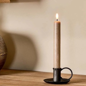 Ensemble de supports à bougies sculpturaux en métal de style galerie pour la décoration artistique de la maison et la salle à manger - Product Image 1