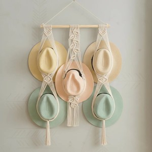 JNC Set-5 - Colgador de Pared de Macramé de Algodón Estilo Bohemio con Diseño Floral, Lavable, con 5 Ranuras para Gorras, para Decoración del Hogar y Entrada - Product Image 1