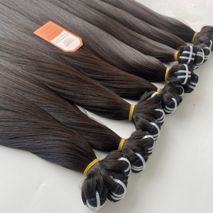 Extensions de cheveux humains alignés avec des cuticules vierges 100% de haute qualité au meilleur prix! Grand stock de cheveux Remy de haute qualité - Product Image 3