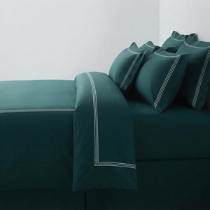 Modern T-150 Cotton Emerald Baratta Stitch Quilt Cover Solid <b>Black</b> with <b>White</b> Stitching 3 Piece <b>Bedding</b> - Product Image 2